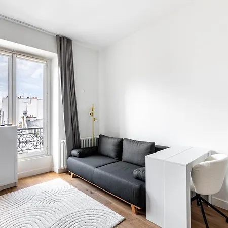 Bastille Apartman